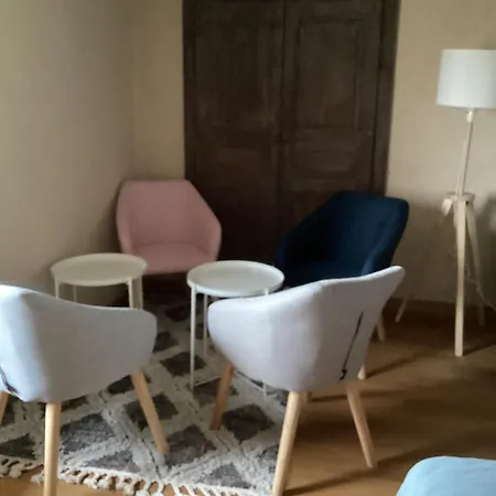 Maison Allianes * Avrilly